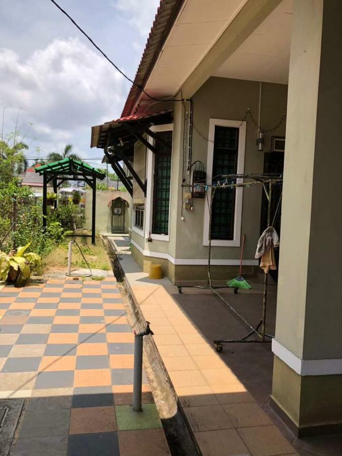 Homestay Tapang Kota Bharu Exterior photo